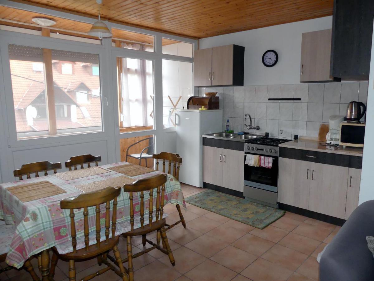 Appartement Hepphaz à Harkány Extérieur photo