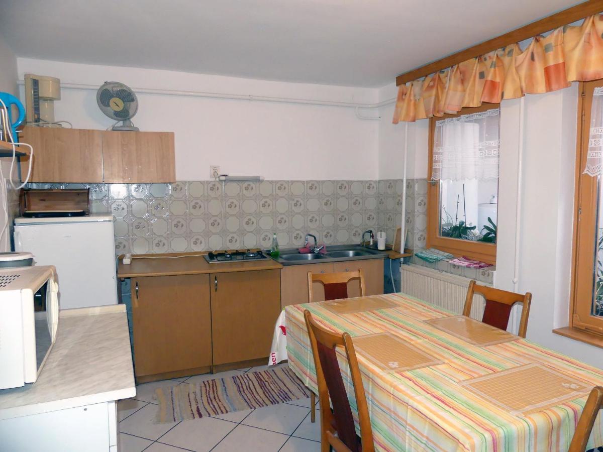 Appartement Hepphaz à Harkány Extérieur photo