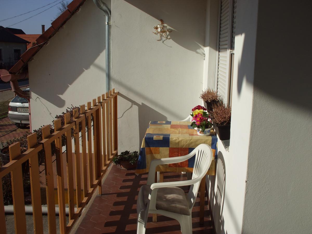 Appartement Hepphaz à Harkány Extérieur photo
