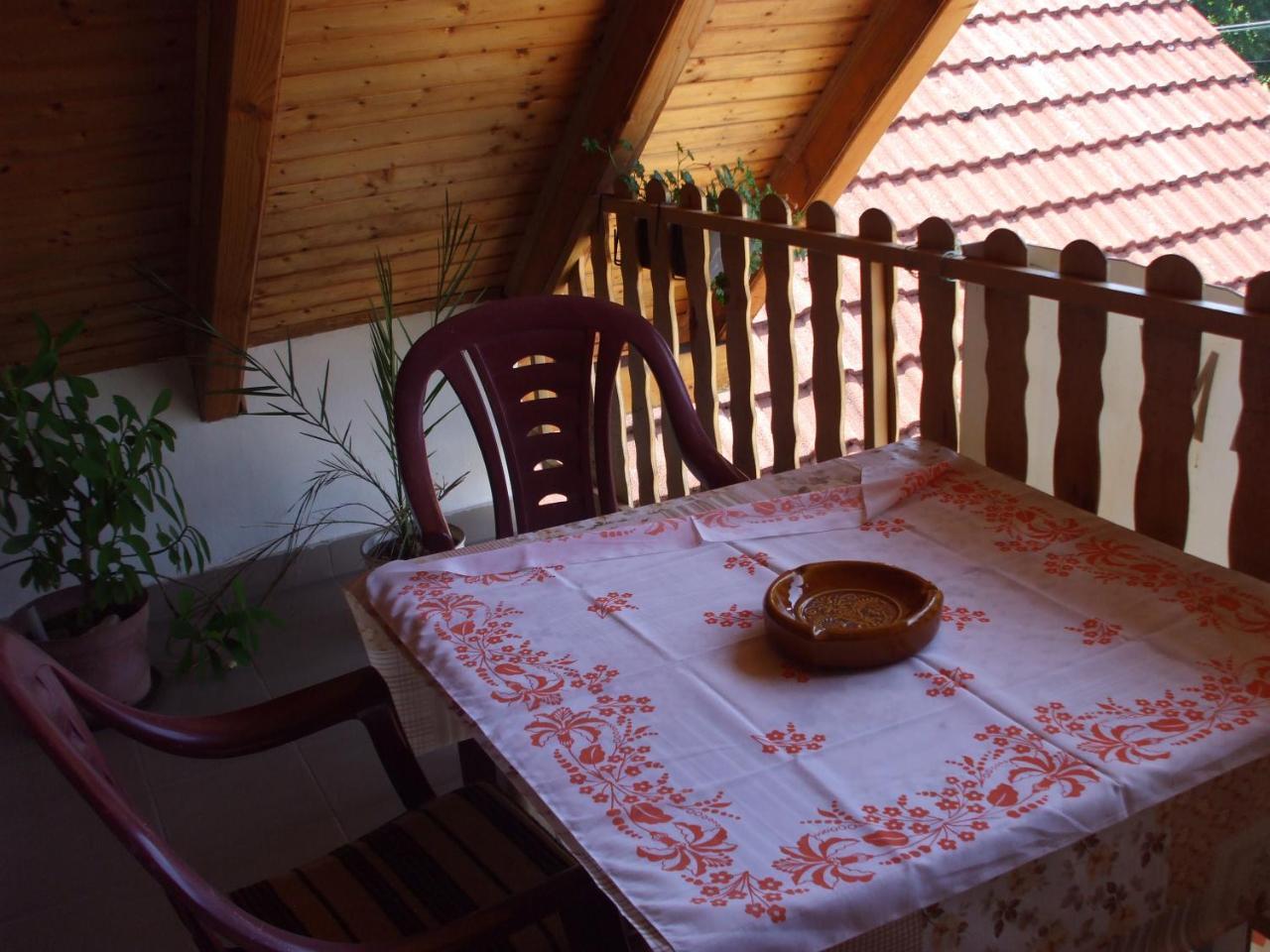 Appartement Hepphaz à Harkány Extérieur photo